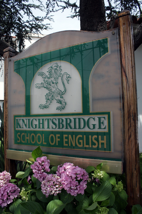 Knightsbridge School of English